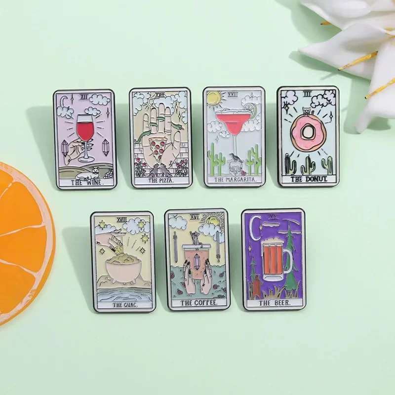 Wine Beer Pizza - Broches personnalisées en émail Tarot, bière,